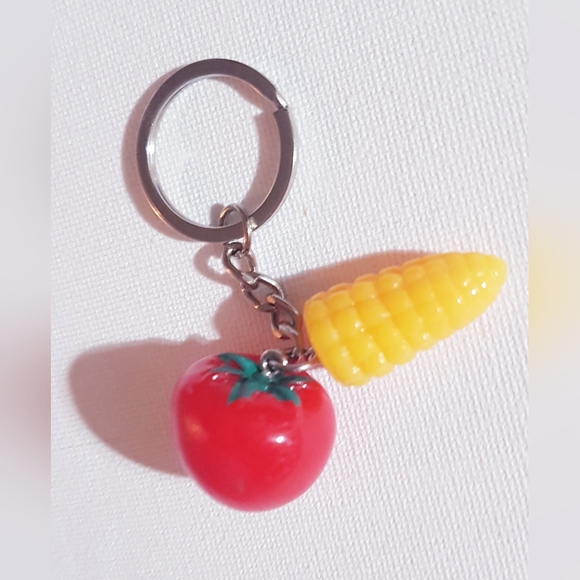 Summer Sunday Tomato and Corn Keychain Purse Ring Handmade Unisex NEW - Picture 5 of 9